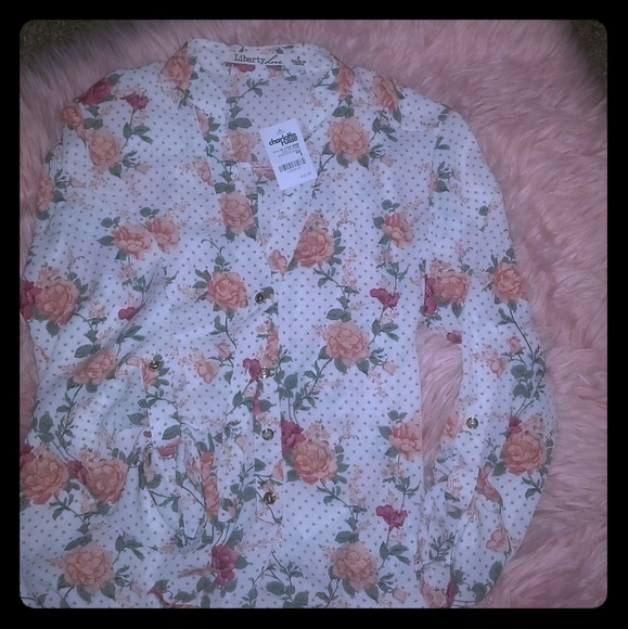 Button down blouse - Picture 3 of 3